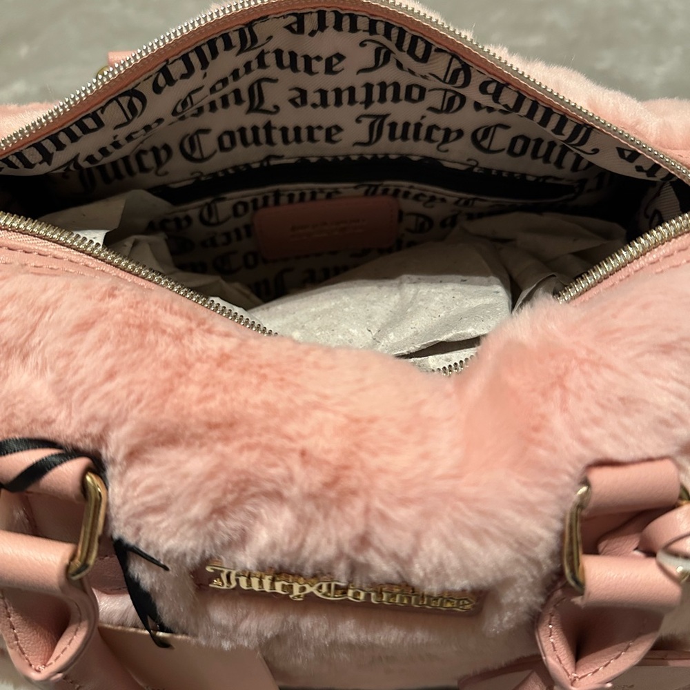 Bowler Bag: Juicy Couture - Picture 4 of 4